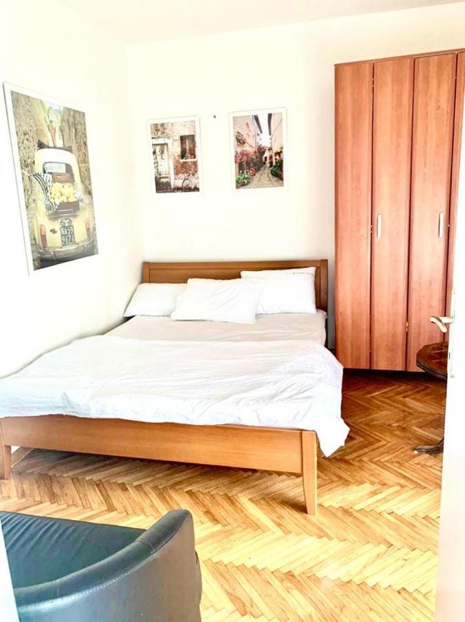 Apartment Lena, Budva Centar Exterior photo